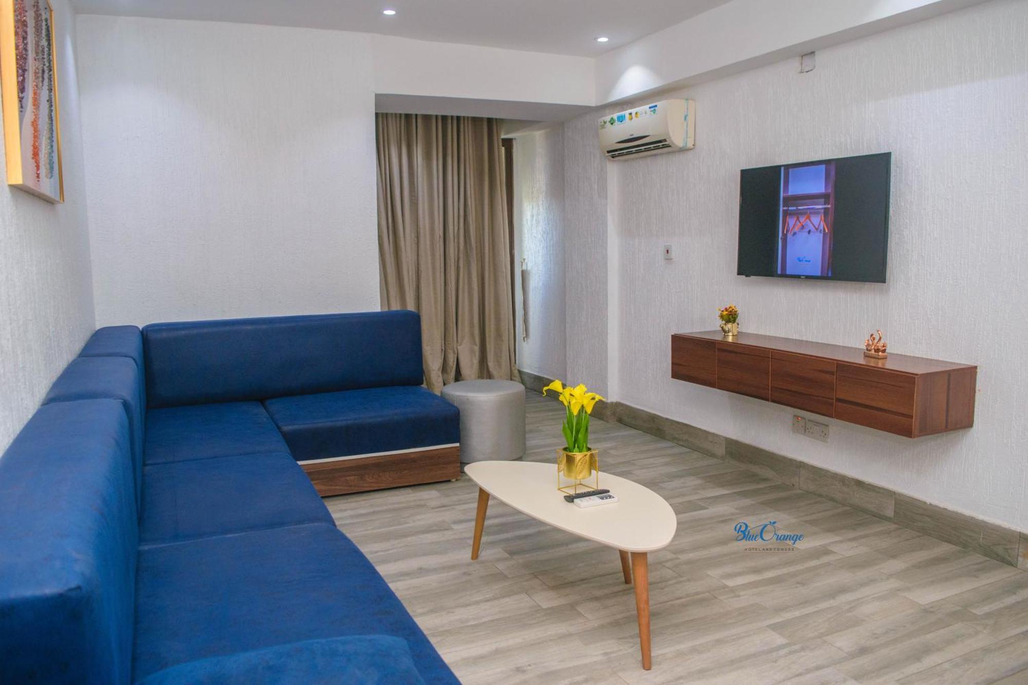 Blue Orange Hotel And Towers Shomolu Ngoại thất bức ảnh